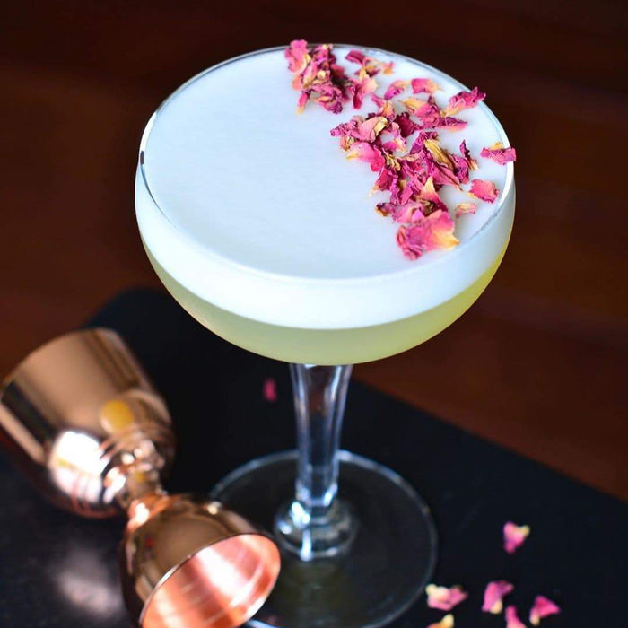 Rosa Gold Cocktail | Eight PM