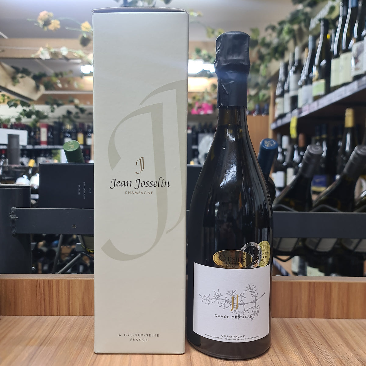 Jean Josselin Cuvée des Jean Champagne 750ml — Eight PM