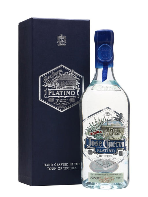 Jose Cuervo Reserva de la Familia Platino 700ml
